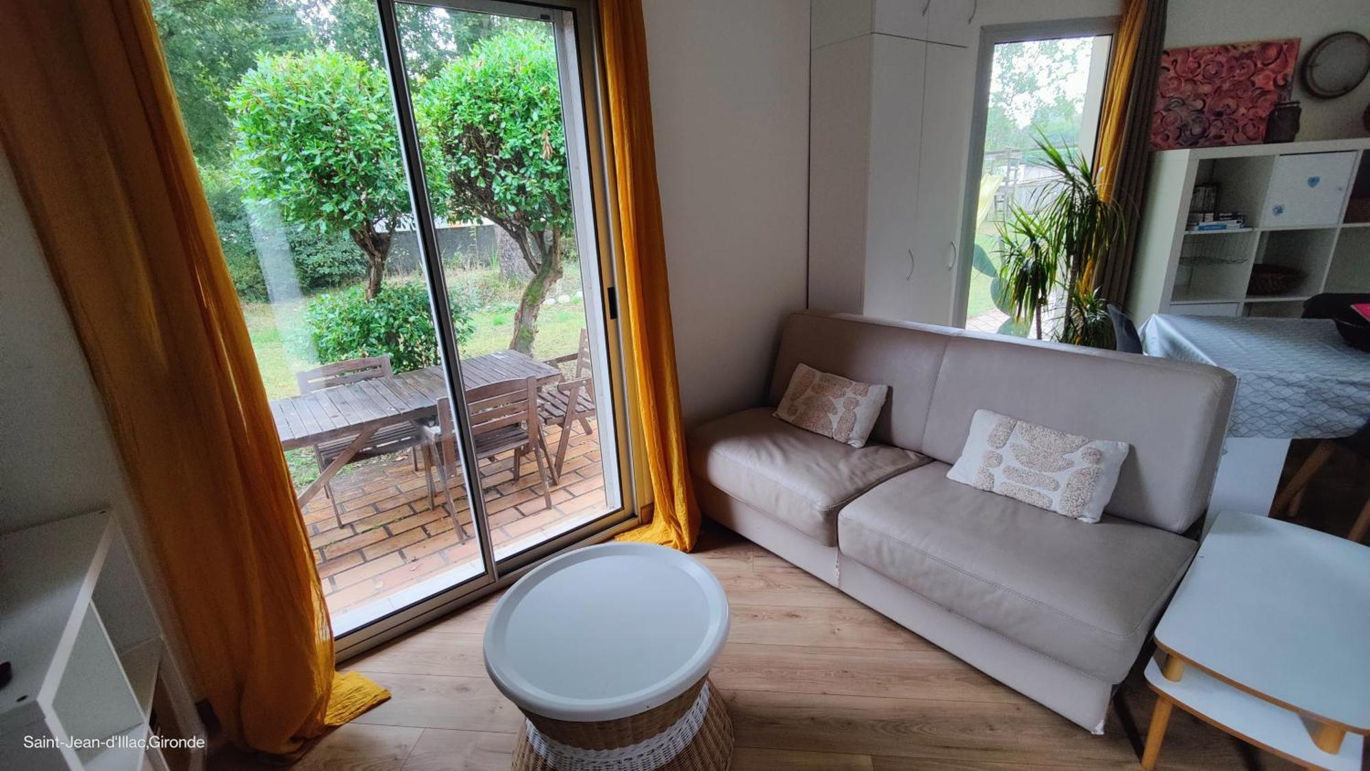 Avec Jardin A Jean D'illac Appartement